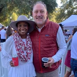 Meet your Posher, Casey